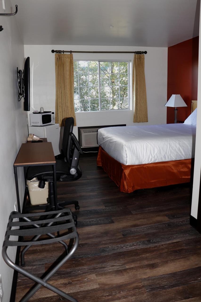 Best Lynnwood Inn Zewnętrze zdjęcie