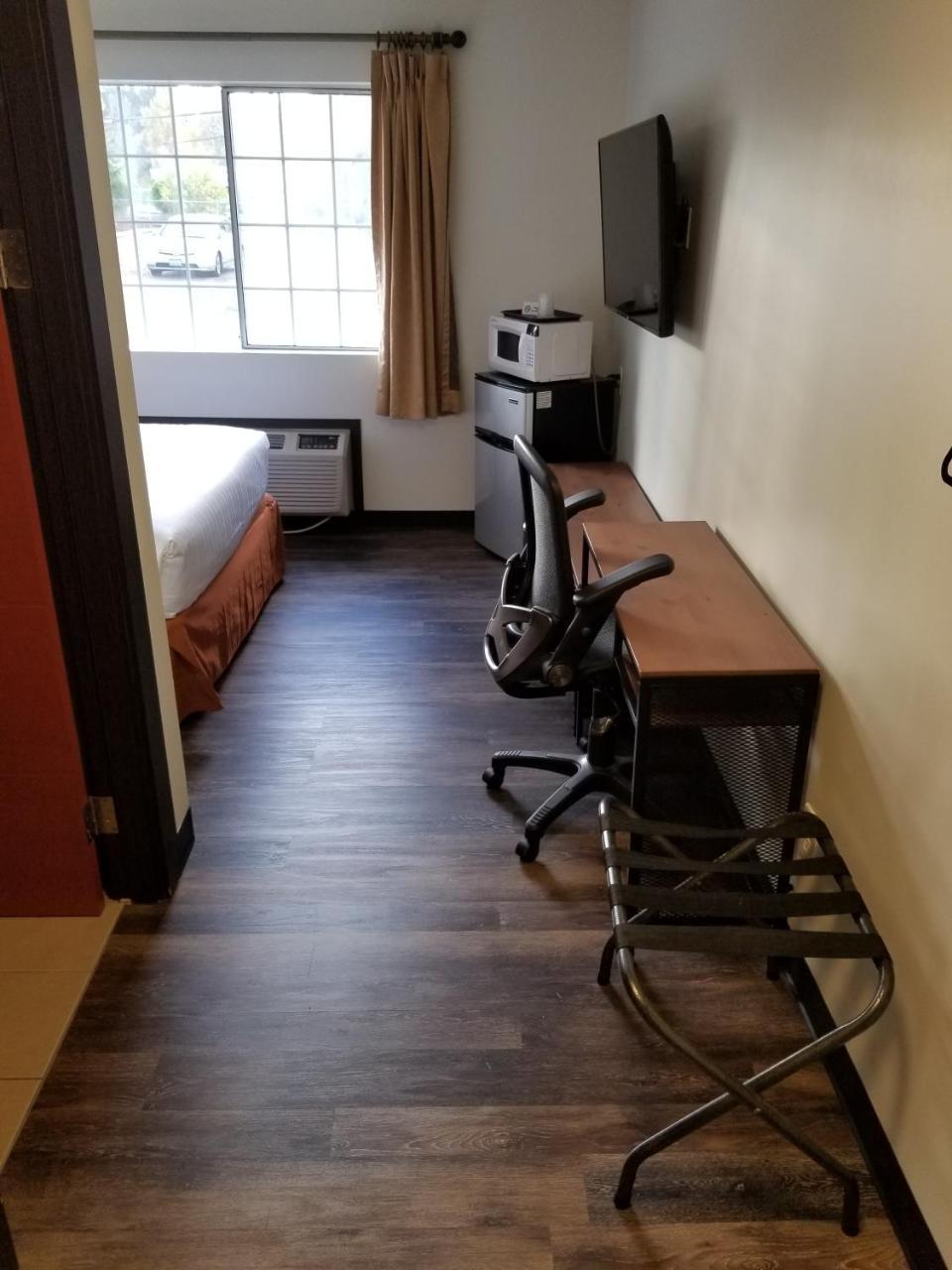 Best Lynnwood Inn Zewnętrze zdjęcie